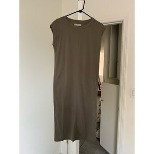 Everlane Luxe Cotton side-skit tee dress